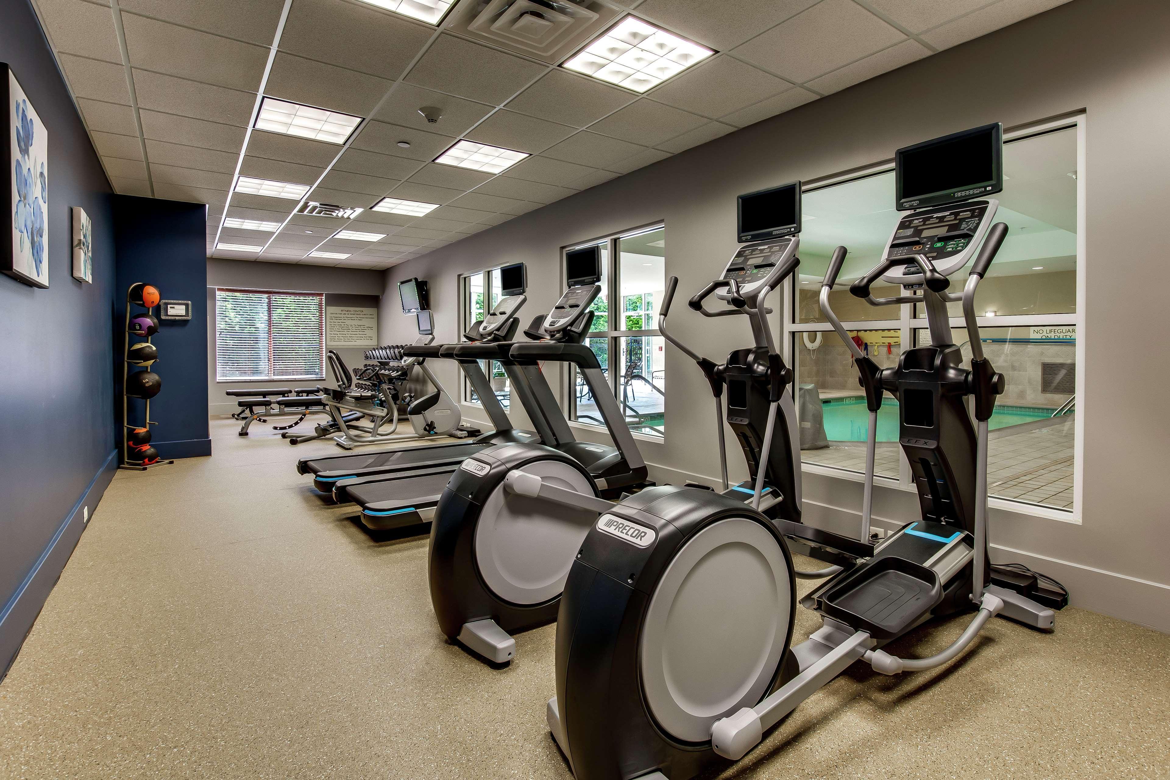 Hilton Garden Inn Louisville-Northeast Luaran gambar