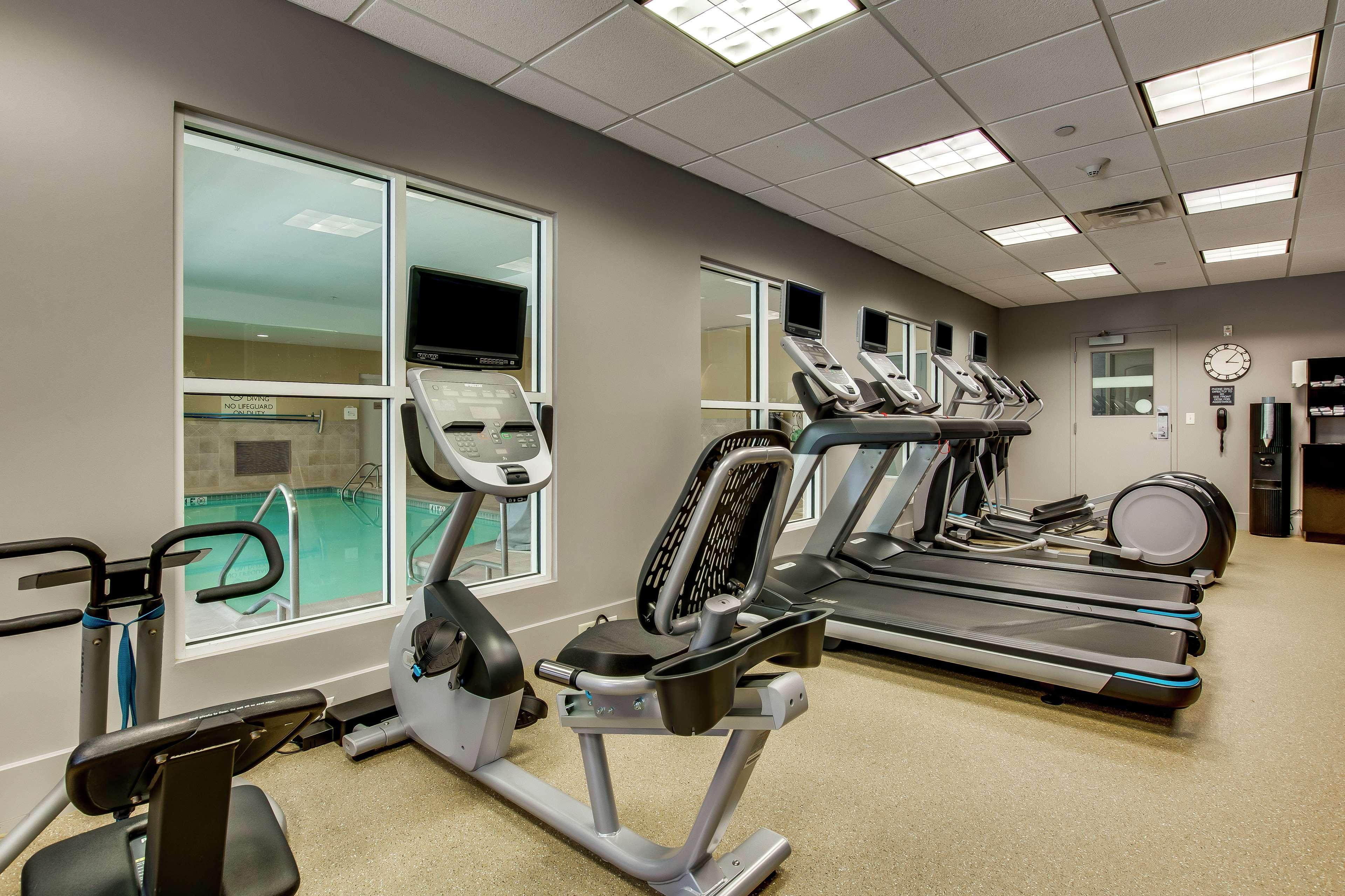 Hilton Garden Inn Louisville-Northeast Luaran gambar