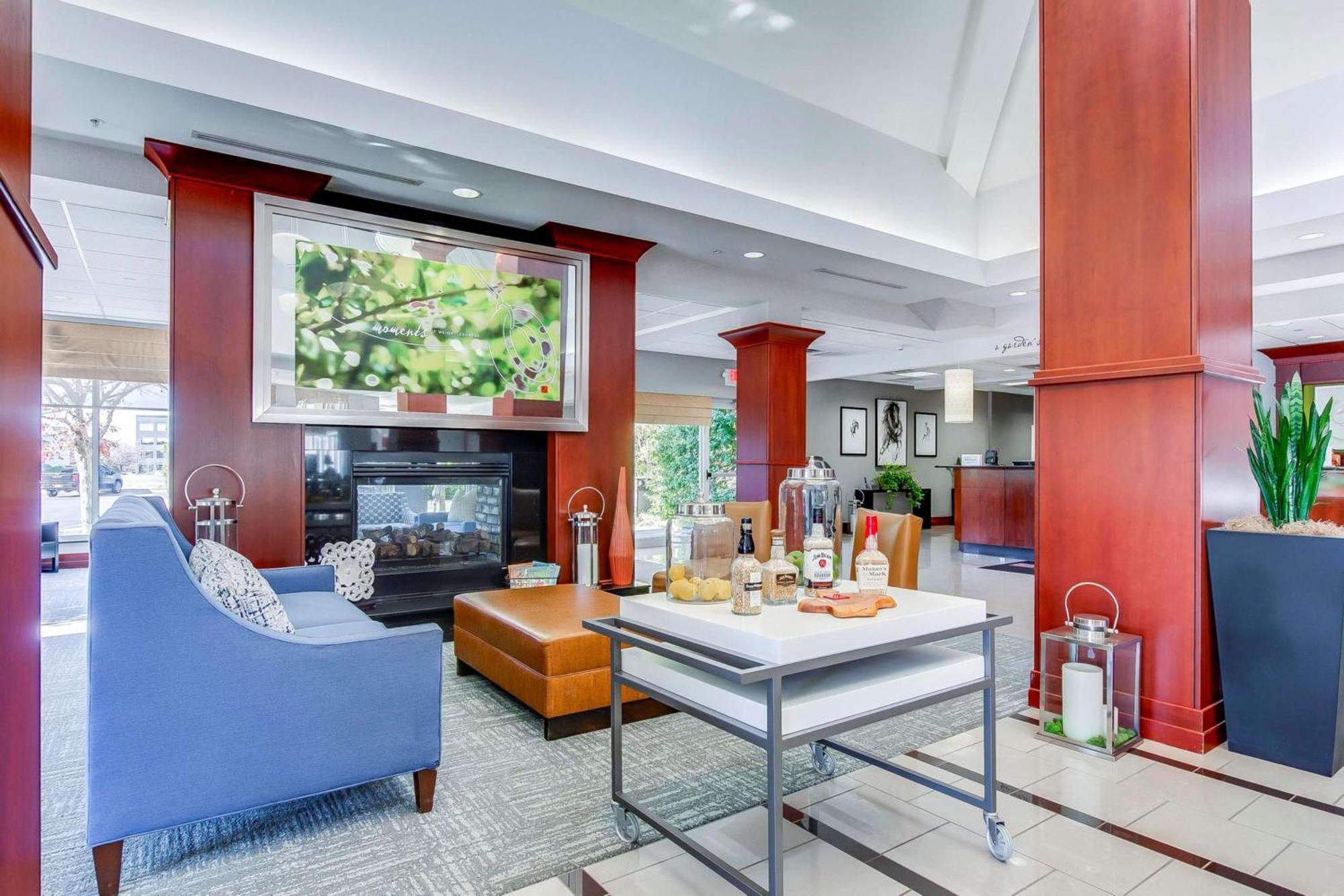 Hilton Garden Inn Louisville-Northeast Luaran gambar